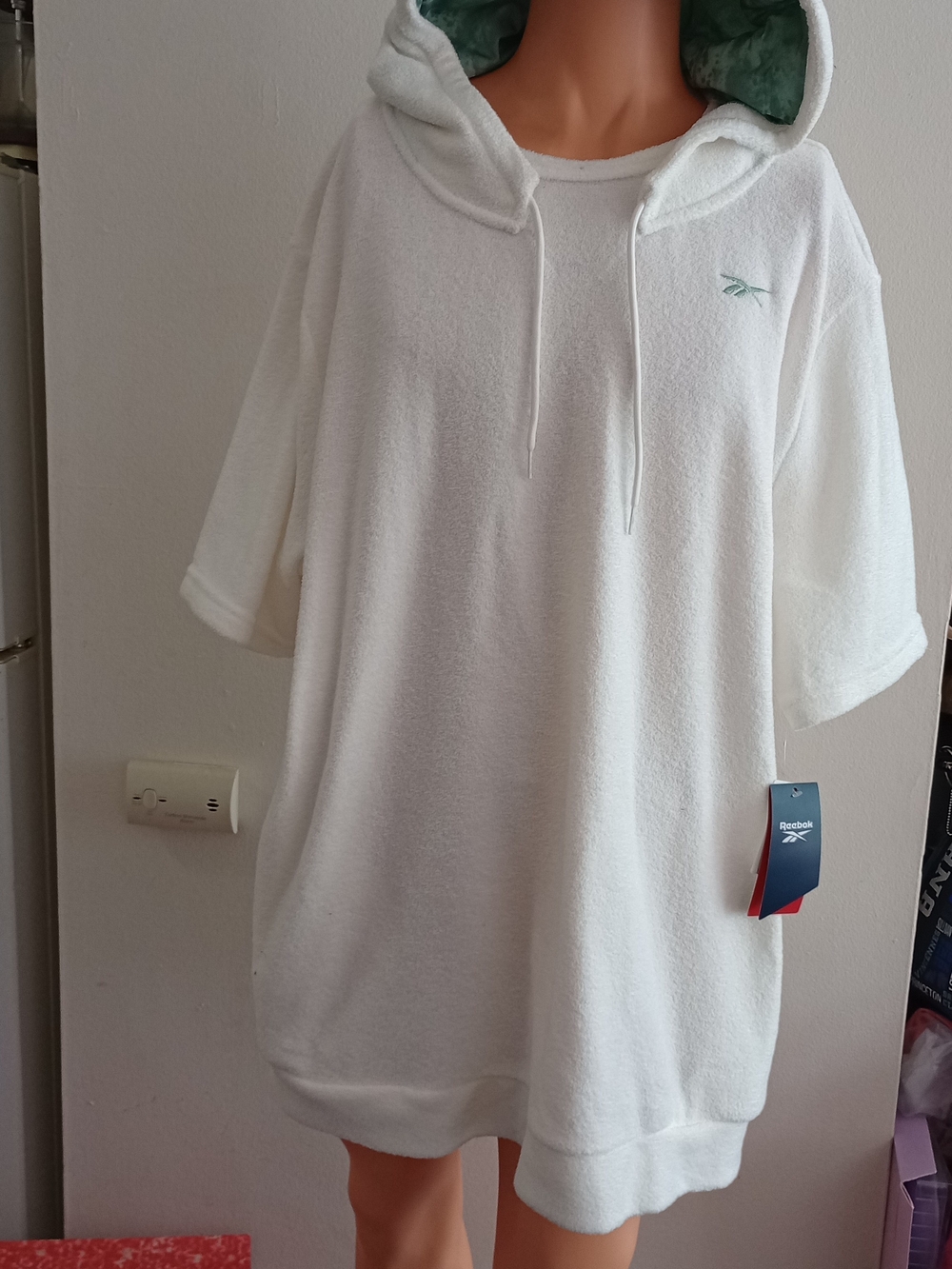 Reebok White Hooded Terry Short Sleeve Pullover